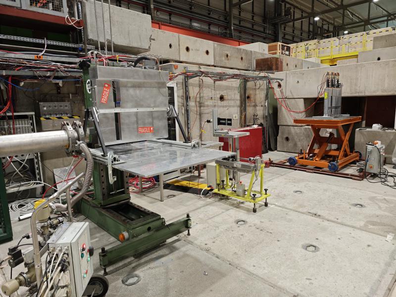 The HL-ZDC test-beam setup in CERN's H4 beam line, with the Goliath magnet, calorimeters and beam instrumentation
