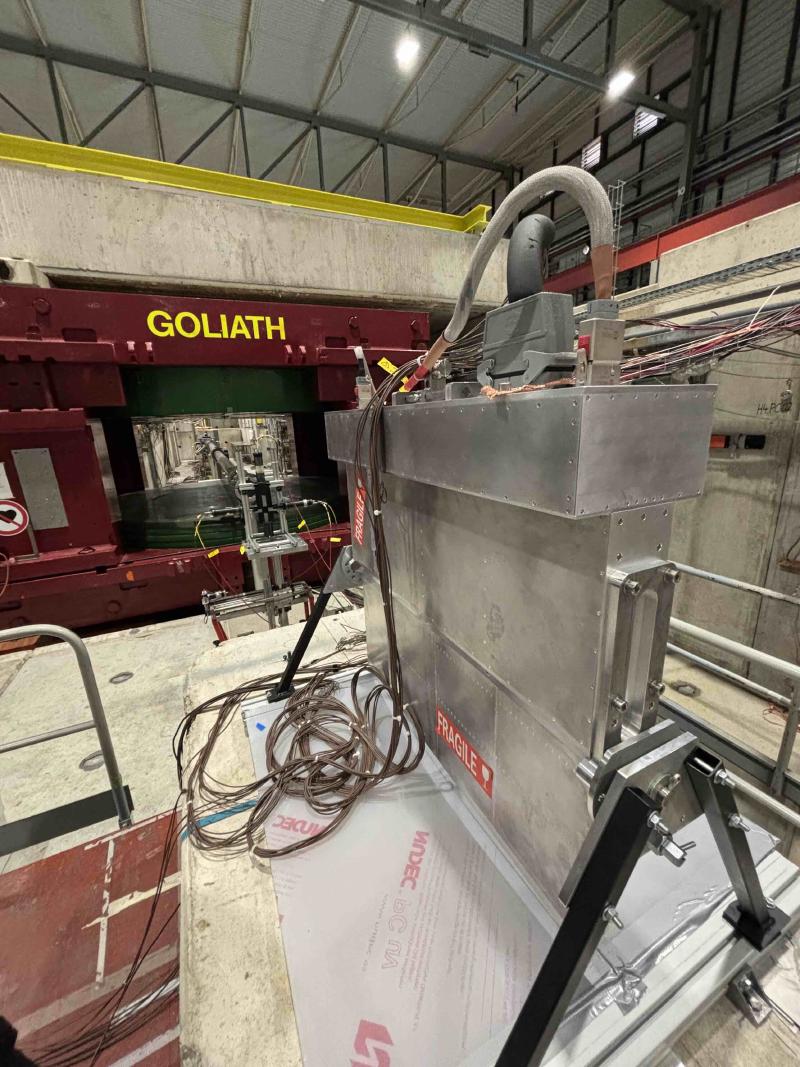 The ATLAS HL-ZDC installed on the GOLIATH table in CERN's H4 beam line